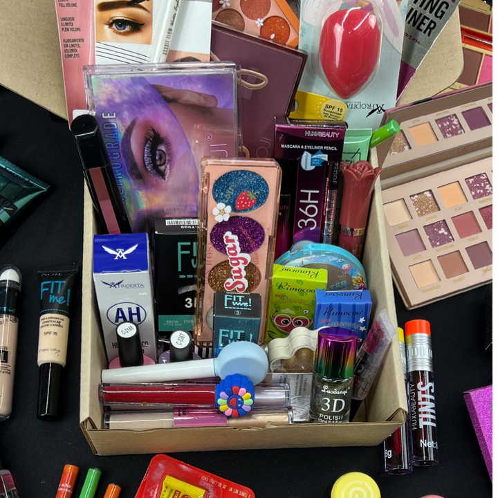 Caja sorpresa de maquillaje Beauty Box 🎁 – Bleztore