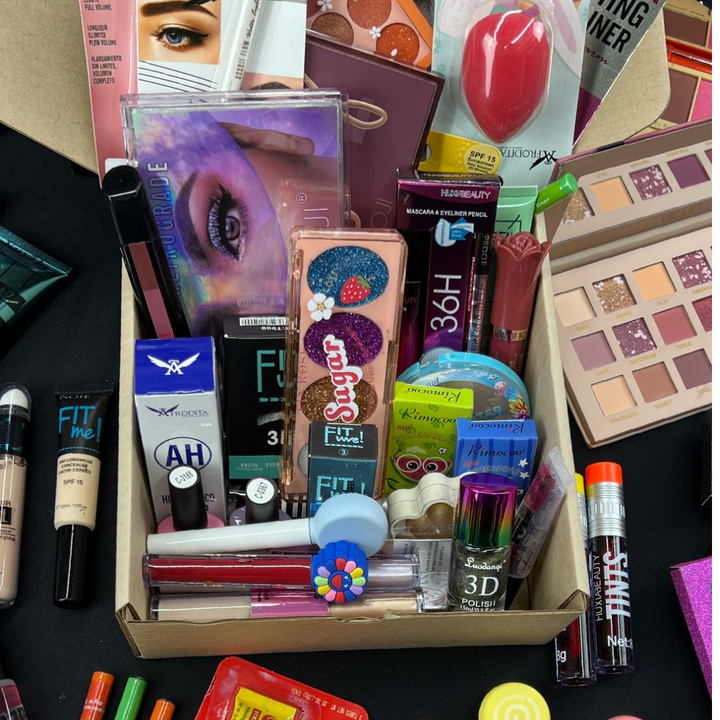 Caja sorpresa de maquillaje Beauty Box 🎁